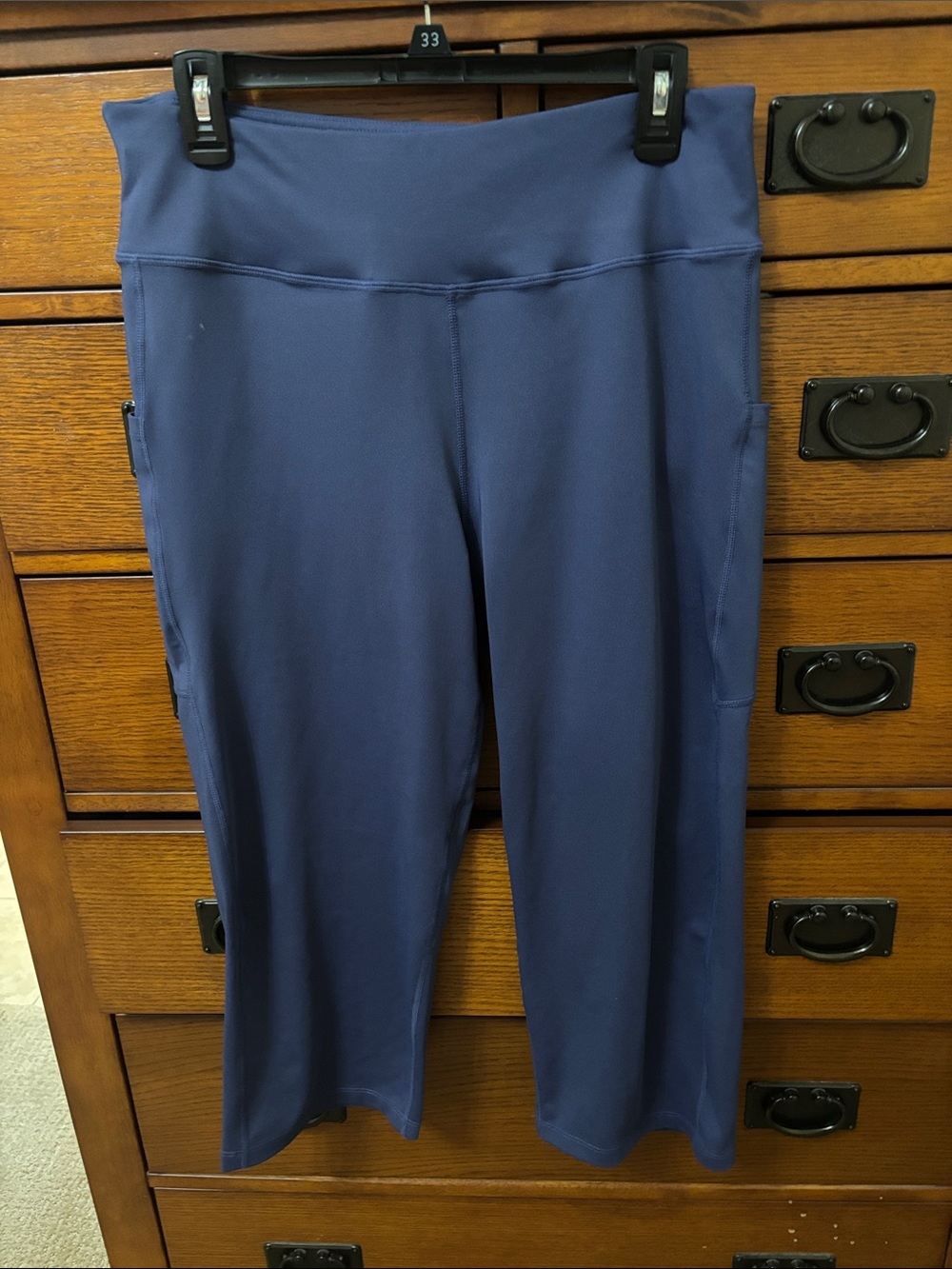 Baleaf Women's Navy Cropped High-Waist Active Capris size xl